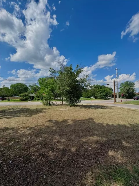 708 N Washington Ave, Bryan, TX 77803 photo 6