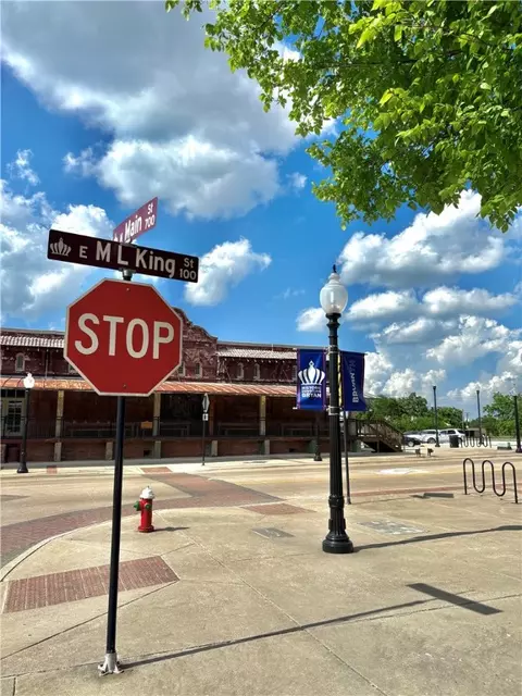 708 N Washington Ave, Bryan, TX 77803 photo 11