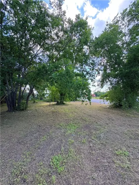 708 N Washington Ave, Bryan, TX 77803 photo 5