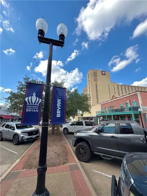 708 N Washington Ave, Bryan, TX 77803 photo 8