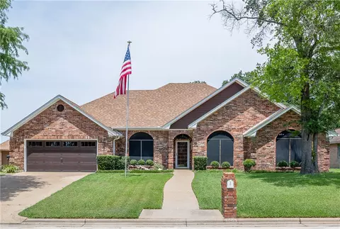 3003 Aztec St, College Station, TX 77845