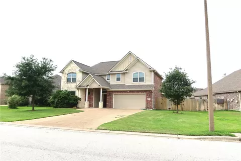 2123 Chestnut Oak Cir, College Station, TX 77845
