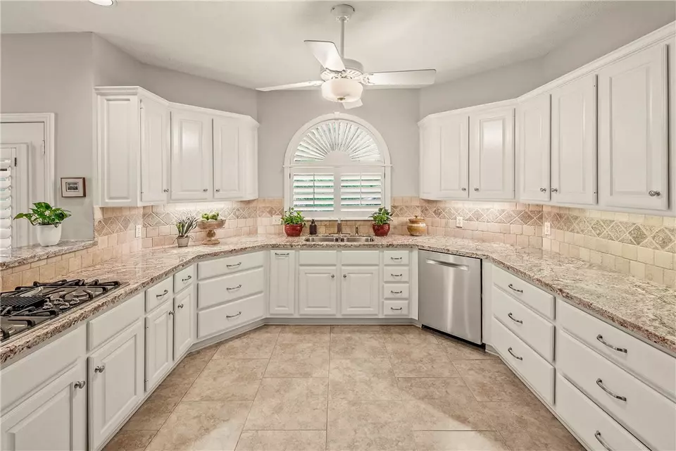  3008 Cochise Ct, College Station, TX 77845 photo 15