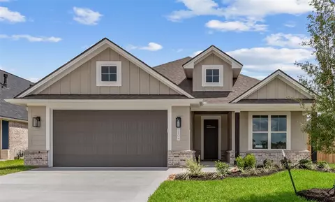 2804 Spector Dr, Bryan, TX 77808