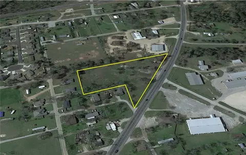 926 State Hwy 36 S, Caldwell, TX 77836