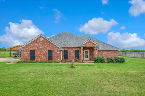 4438 Vintage Hills Dr, Bryan, TX 77808