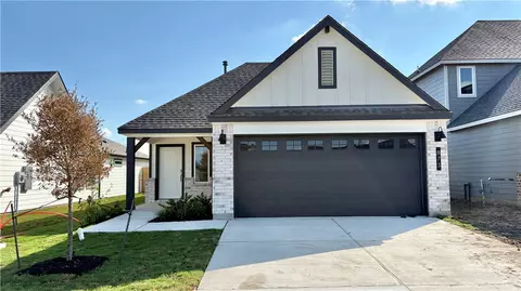873 Kickapoo Ln, College Station, TX 77845