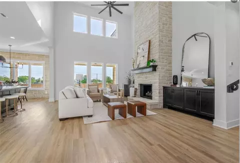 4921 Pearl River Ct, College Station, TX 77845