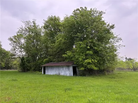 11151 E Fm 485, Cameron, TX 76520