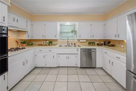 905 Jane Ln, Bryan, TX 77802 photo 20