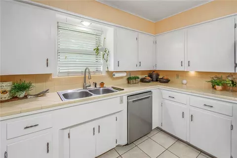 905 Jane Ln, Bryan, TX 77802 photo 19