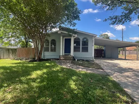 4512 Augusta Dr, Bryan, TX 77803
