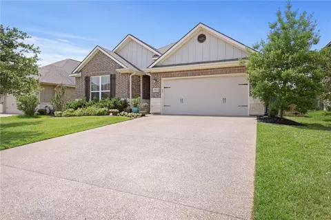 2522 Hailes Ln, College Station, TX 77845