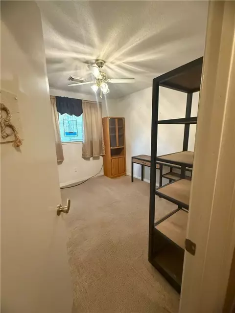 7704 Deer Trail Dr, Bryan, TX 77807 photo 9