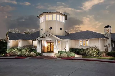 1725 Harvey Mitchell Parkway S 1724, College Station, TX 77840