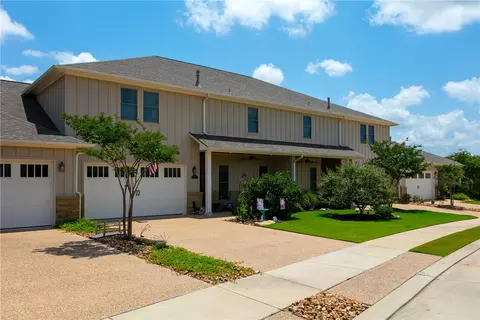 2820 Maroon Ct, Bryan, TX 77807 photo 1