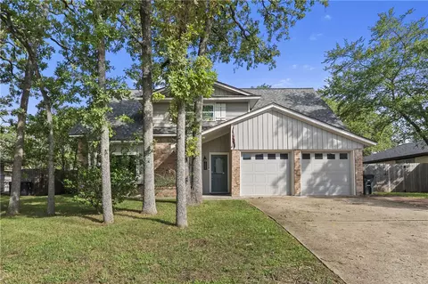 1505 Francis Dr, College Station, TX 77840