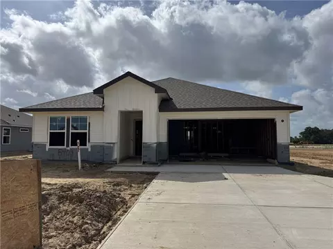 5409 Smith Lake Blvd, Bryan, TX 77807