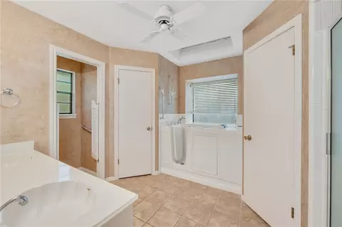 3717 Brighton Drive Dr, Bryan, TX 77802 photo 9