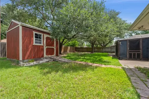 3717 Brighton Drive Dr, Bryan, TX 77802 photo 16