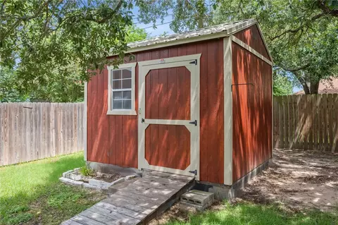 3717 Brighton Drive Dr, Bryan, TX 77802 photo 15