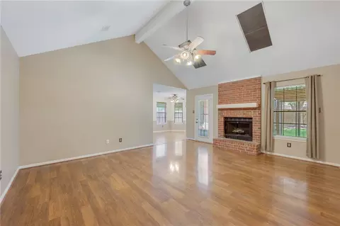 3717 Brighton Drive Dr, Bryan, TX 77802 photo 4
