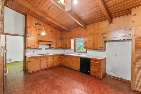 2102 Wayside Dr, Bryan, TX 77802 photo 9