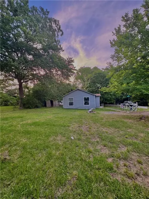 401 E 15th St, Bryan, TX 77803 photo 3