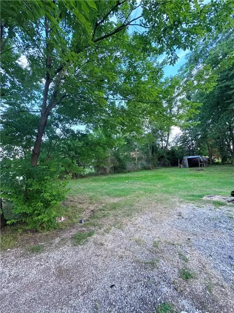 401 E 15th St, Bryan, TX 77803 photo 6
