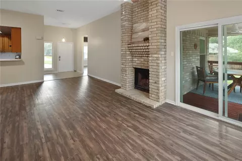 Living - 4108 Brompton Ln, Bryan, TX 77802 photo 4 of 8