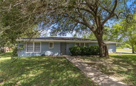 100 Fleetwood St, Bryan, TX 77801