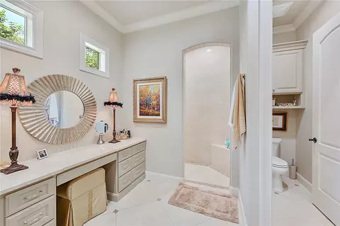 Bath - 5205 Bourrone Ct, Bryan, TX 77802 photo 4 of 4