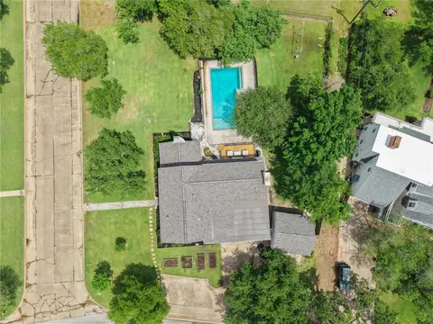 View/Area - 301 Hensel Ave, Bryan, TX 77801 photo 2 of 5