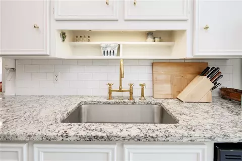 Kitchen - 301 Hensel Ave, Bryan, TX 77801 photo 3 of 3