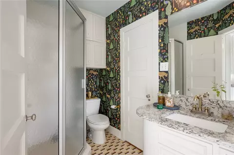 Bath - 301 Hensel Ave, Bryan, TX 77801 photo 1 of 6