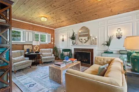 Living - 301 Hensel Ave, Bryan, TX 77801 photo 1 of 4