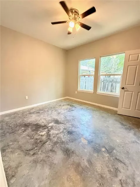201 Davis St, Bryan, TX 77801 photo 5