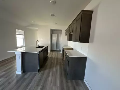 910 Kickapoo Ln, College Station, TX 77845 photo 11