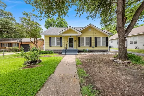 701 W Fawn St, Caldwell, TX 77836