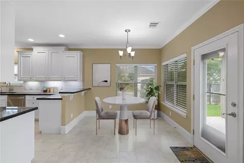 3401 Broadmoor Dr, Bryan, TX 77802 photo 2