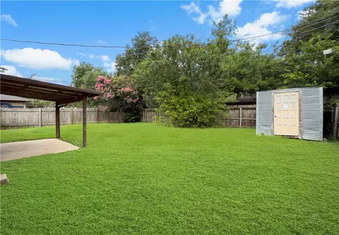 Exterior - 3234 Red Robin Loop, Bryan, TX 77802 photo 5 of 5