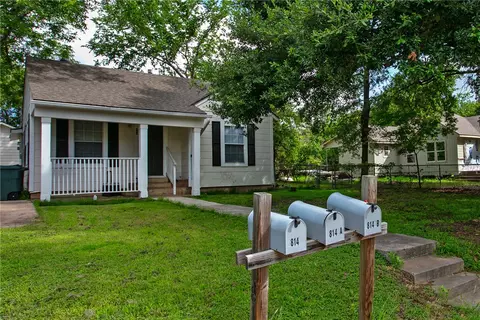 814 814a 814b South Gordon St, Bryan, TX 77802 photo 2