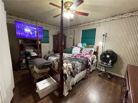 Bedroom - 2105 Kendall Way, Bryan, TX 77803 photo 4 of 5