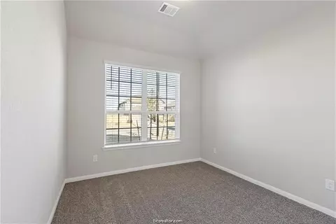 Bedroom - 5769 Paseo Pl, Bryan, TX 77807 photo 4 of 4
