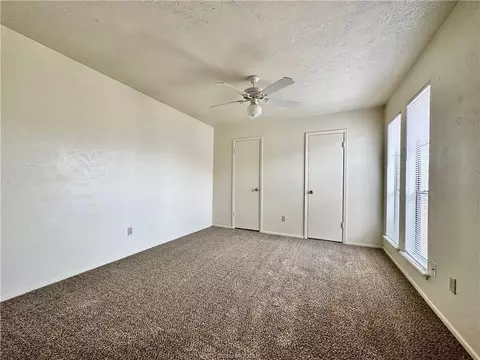 2411 De Lee Street 24, Bryan, TX 77802