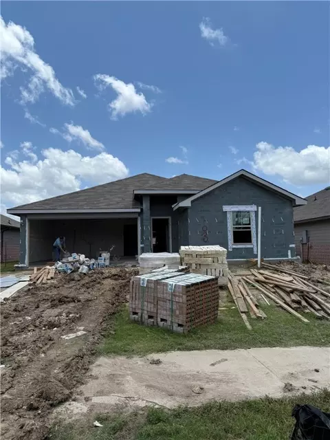 103 Comal Dr, Huntsville, TX 77340