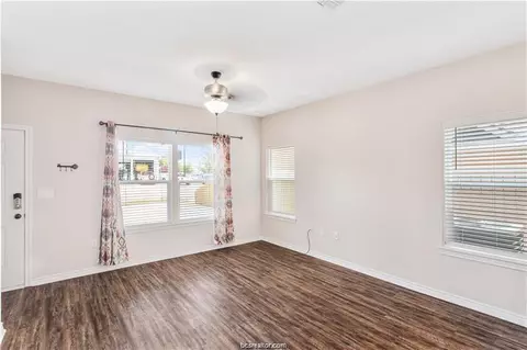Living - 2108 Cavitt, Bryan, TX 77801 photo 2 of 4