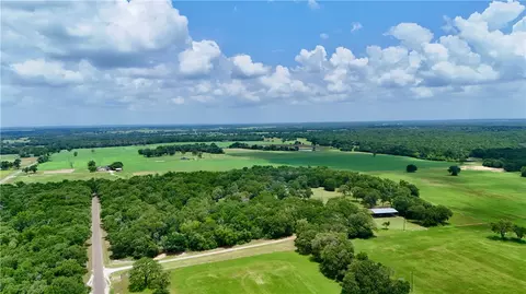 938 Schubrych Antis Rd, Bremond, TX 76629