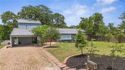 Exterior - 3907 Nagle St N, Bryan, TX 77801 photo 2 of 8