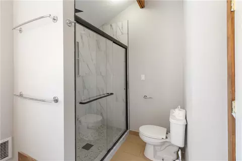 Bath - 3907 Nagle St N, Bryan, TX 77801 photo 3 of 5